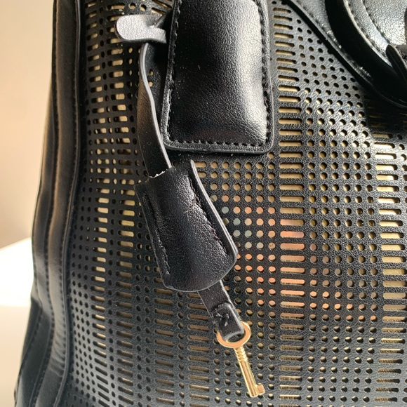 Black London Fog Shoulder Bag - Picture 5 of 9
